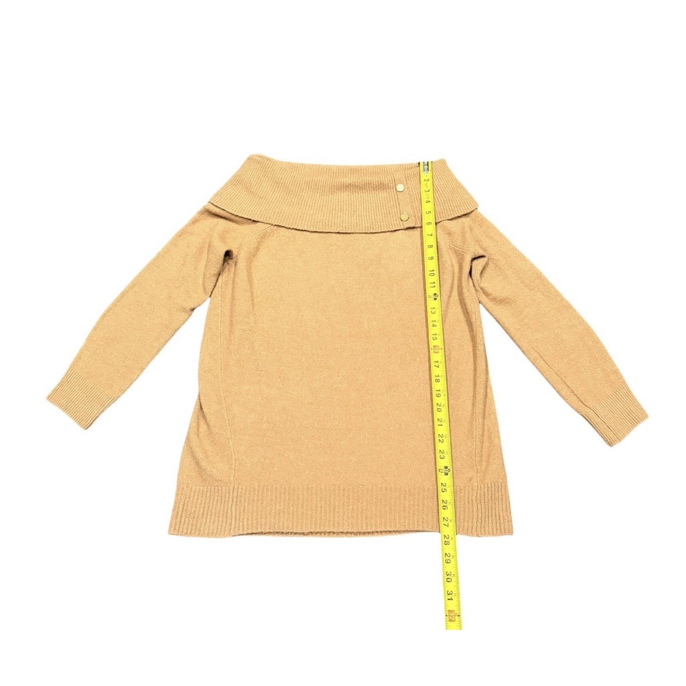 Express Sweater Womens S Tan Novelty Button Off The Shoulder Oversized NWT - Picture 4 of 9